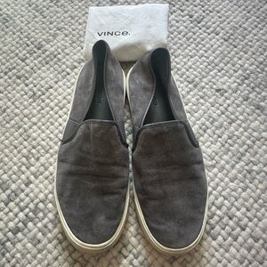 Vince Blair Gray Slip-On Shoes size 7